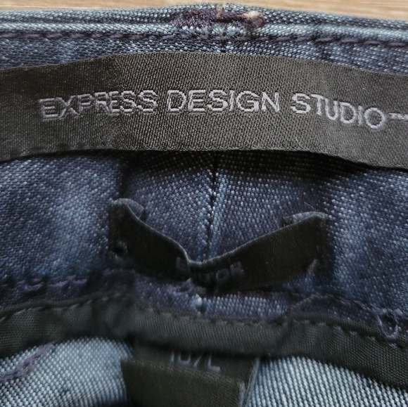 Express Design Studio Editor Dark Denim Jean Shorts Size 10 - Picture 2 of 3